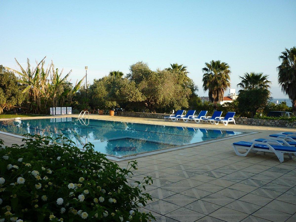 Bare Hill Holiday Village Elea Dış mekan fotoğraf