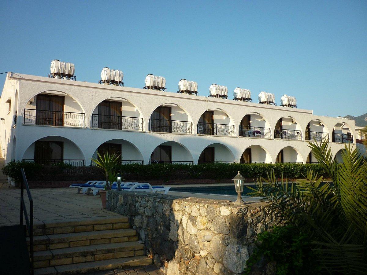 Bare Hill Holiday Village Elea Dış mekan fotoğraf