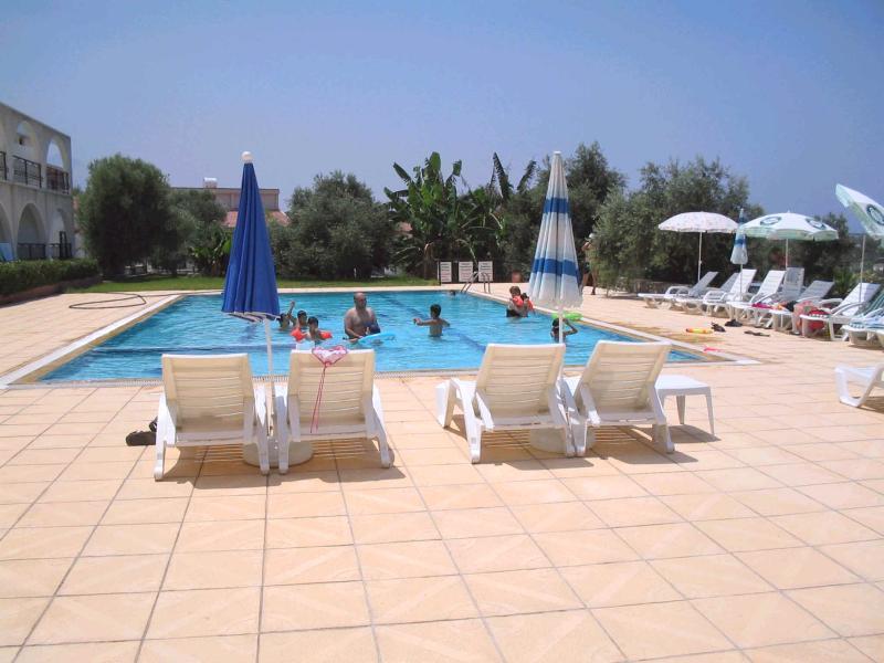 Bare Hill Holiday Village Elea Dış mekan fotoğraf