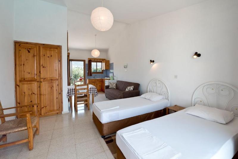 Bare Hill Holiday Village Elea Dış mekan fotoğraf