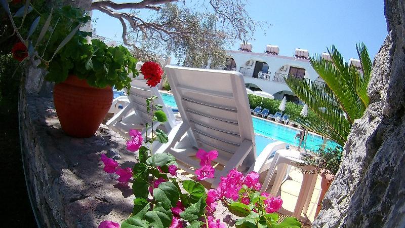Bare Hill Holiday Village Elea Dış mekan fotoğraf