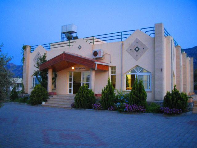 Bare Hill Holiday Village Elea Dış mekan fotoğraf